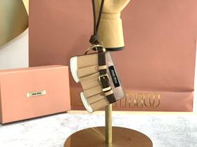 MIUMIU mini skirt pendant-0363